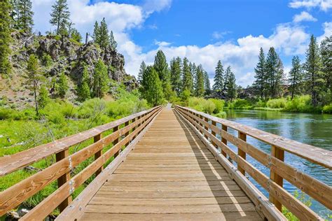 14 Best Hiking Trails Near Bend, Oregon - Territory Supply