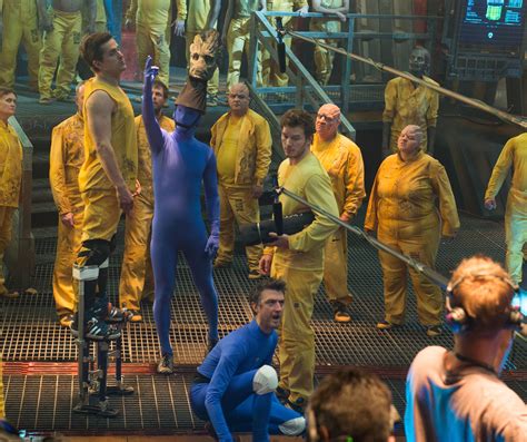 Behind the scenes: blue suits in Guardians Of The Galaxy | Cultjer