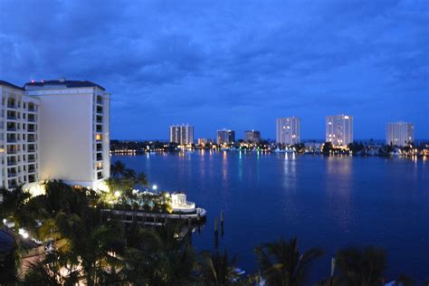 File:Boca Raton Florida Sunset photo by D Ramey Logan.JPG - Wikimedia ...