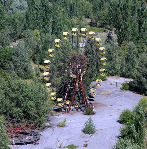 Abandoned Amusement Park near Chernobyl | Abandoned theme parks ...