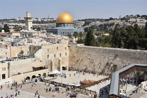 Aish HaTorah Western Wall viewpoint, Israel