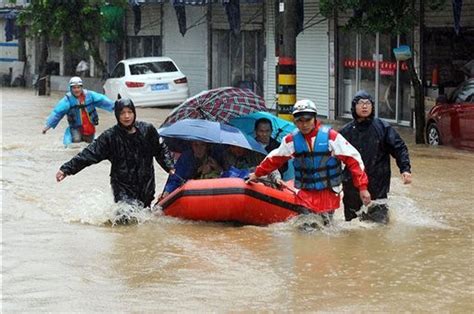 Typhoon pounds China, forcing 1.1 million to flee - oregonlive.com