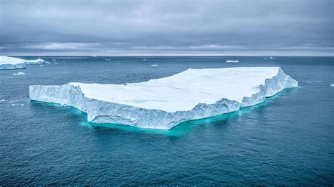 Pourquoi la glace flotte-t-elle ? | Science en direct - Crumpe