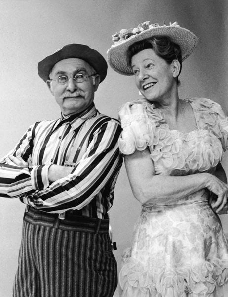 Minnie Pearl Biography