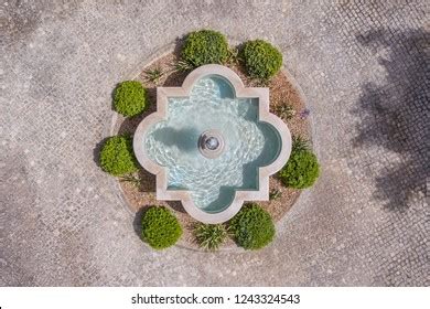 Water Fountain Top View Images, Stock Photos & Vectors | Shutterstock