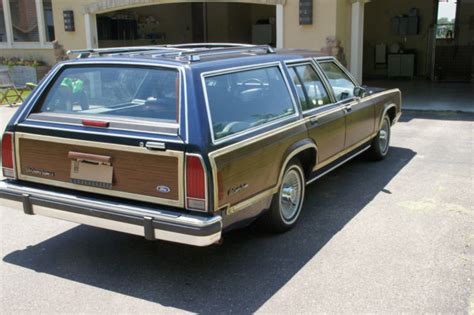 1991 Crown Victoria Wagon - woody stationwagon - Classic Ford Crown ...