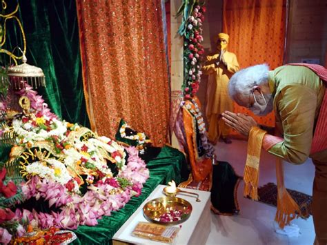 On this day: 32 years ago PM Modi visited Ram Mandir and pledged to ...