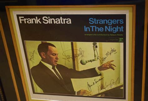 Frank Sinatra – Strangers In The Night, Dean Martin, Sammy Davis JrROCK ...