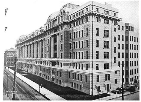 ArchitectureChicago PLUS: Historic Cook County Hospital soon turns 100 - will it be around to ...