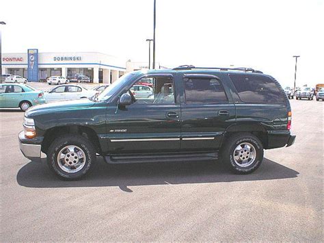 2001 Chevrolet Tahoe - Information and photos - MOMENTcar