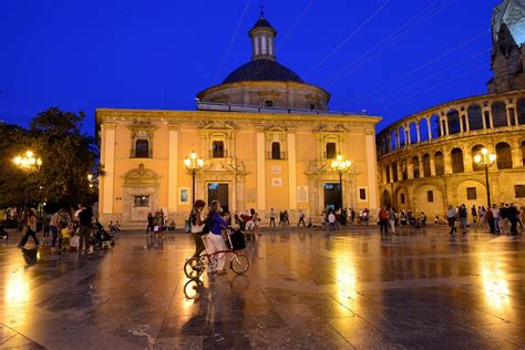 Plaza de la Virgen (Valencia) - All You Need to Know BEFORE You Go