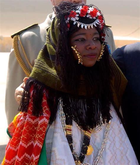 Native woman of Ouargla (also Wargala), Algeria. Ouargla province, in the Sahara Desert, in ...