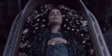 Star Wars Reveals Secret Meaning of Padmé's Funeral Scene