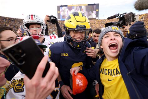 Michigan-Ohio State draws record viewership, most-watched game of 2023 ...