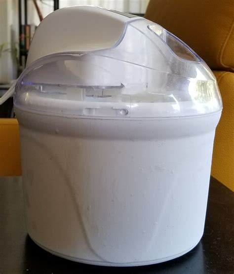 Pampered Chef Ice Cream Maker review - The Gadgeteer