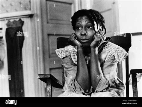 WHOOPI GOLDBERG THE COLOR PURPLE (1985 Stock Photo: 31014188 - Alamy