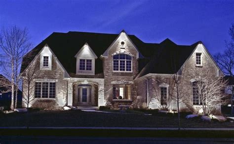 House Exterior Accent Lighting | House Down Lighting | Outdoor Accents ...