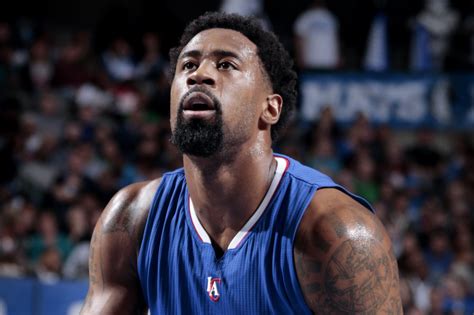 DeAndre Jordan: The Worst Free-Throw Shooter of All Time - WSJ