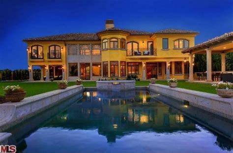 Kim and Kanye Selling $11 Million Unfinished Mansion Photos | Image #6 ...