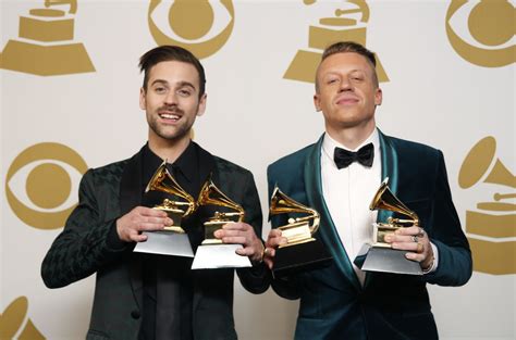 Grammy Awards 2014: Macklemore Admits he Robbed Kendrick Lamar | IBTimes UK