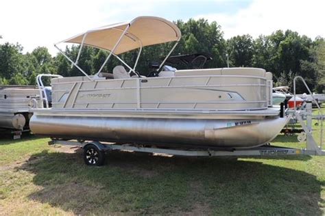 Starcraft Pontoon Boat For Sale - ZeBoats