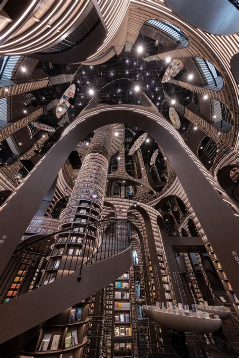 Sichuan Zhongshuge Store Has Mirror Ceilings & Glowing Towers With Lifetime Supply Of Books