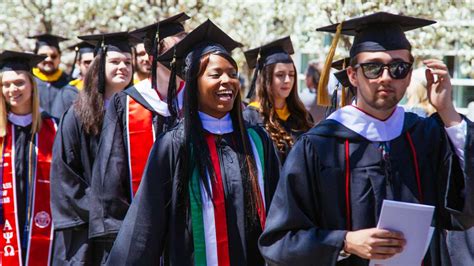 Commencement 2018 Slideshow · Keene State College