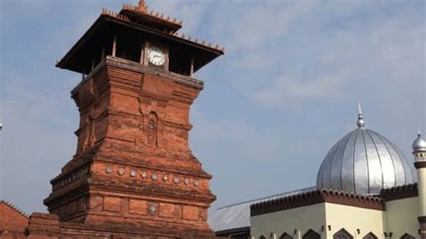 65 Mosque Kudus Stock Video Footage - 4K and HD Video Clips | Shutterstock