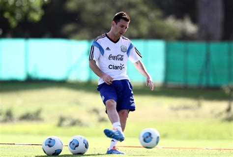 Messi returns to training with Barcelona - The Hindu