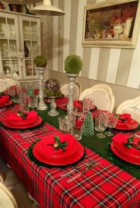 50+ DIY Christmas Table Decor Ideas where Every detail shimmers with ...