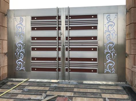 STAINLESS STEEL GATE – Commercial hotel kitchen equipment manufacturers