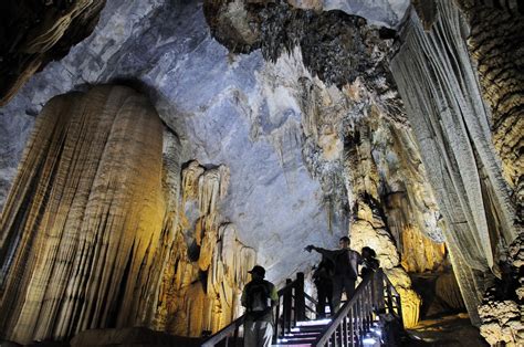 Paradise Cave | Phong Nha-Ke Bang National Park, Vietnam Phong Nha-Ke Bang National Park ...