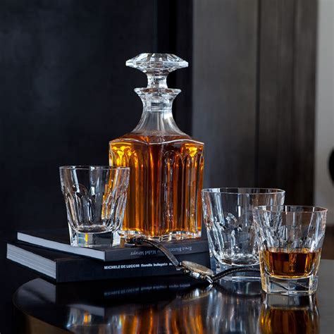 Key Reasons to Invest in a Whiskey Decanter - Listing Life - Get Your Will Done Today