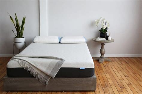 10 Best Mattress For Side Sleepers in 2022 - Lully Sleep