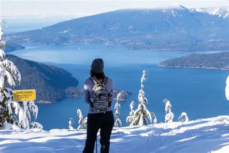 14 Best Snowshoe Trails Around Vancouver