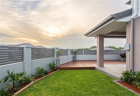 Gallery - Residential and Commercial Walls & Fencing | ModularWalls ...