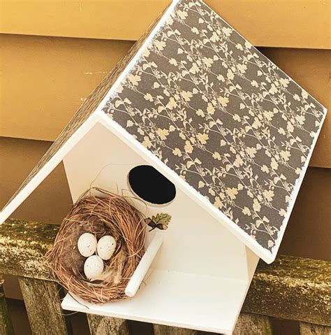 House Sparrow/Starling Bird House | Felt