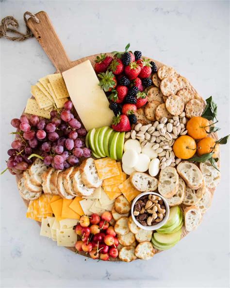 How to Make a Fruit and Cheese Platter - I Heart Naptime