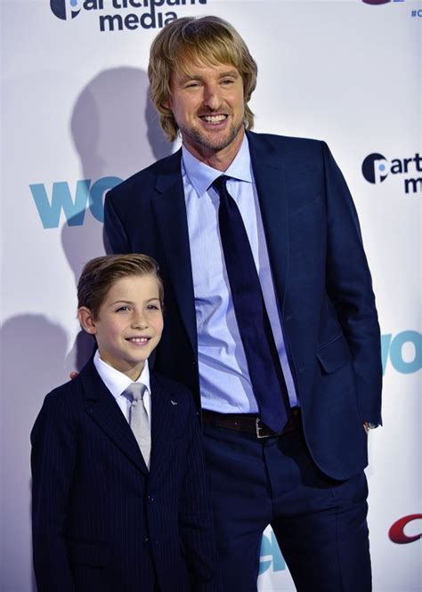 In photos: Owen Wilson, Stephen Chbosky attend the 'Wonder' premiere in ...