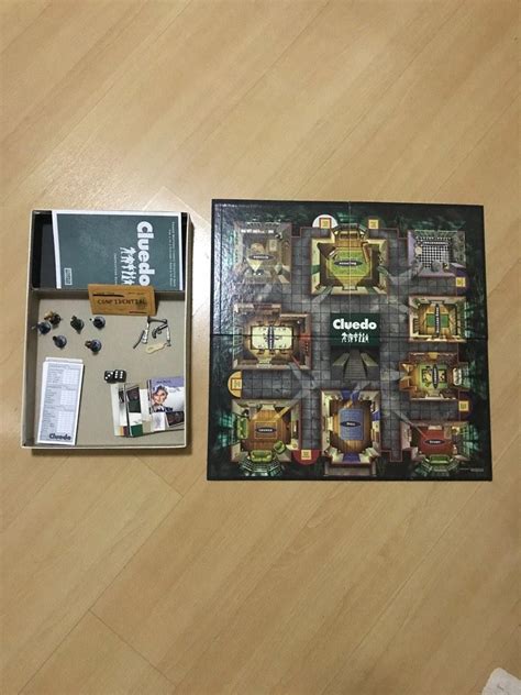 Cluedo board game, Hobbies & Toys, Toys & Games on Carousell