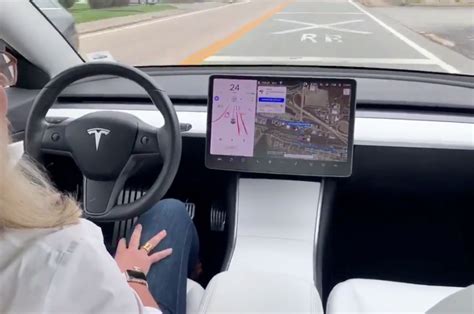 Tesla “Full Self-Driving” Subscriptions Coming Early 2021 - CleanTechnica - Long Term Car Rental ...