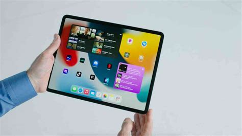 Apple iPadOS 15 arrives with new homescreen, multitasking tools