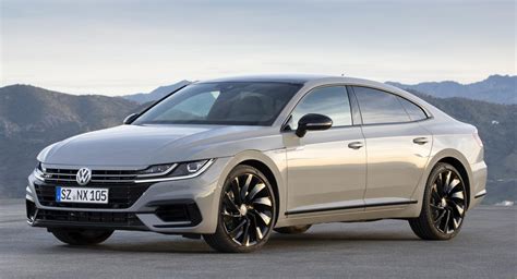 The VW Arteon R-Line Edition, A Car That Very Few Will Actually Buy