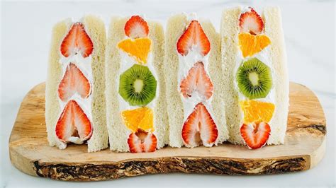 Fruit Sandwich Recipe - My Healthy Breakfast