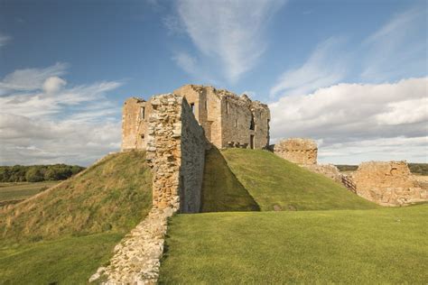 Duffus Castle | Visitor Information | Castles History