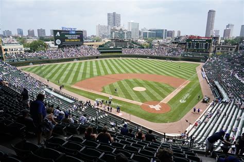 5 best MLB stadium experiences