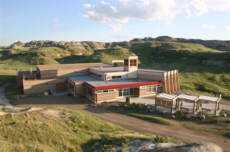 Dinosaur Visitor Centre in County of Newell, Alberta