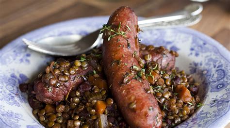 LENTILLES-SAUCISSES à L'ANCIENNE. (Lentil and Toulouse Sausage) : Ooh La Loire