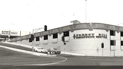 Melbourne shopping centres: longest-serving retailers share stories | Herald Sun