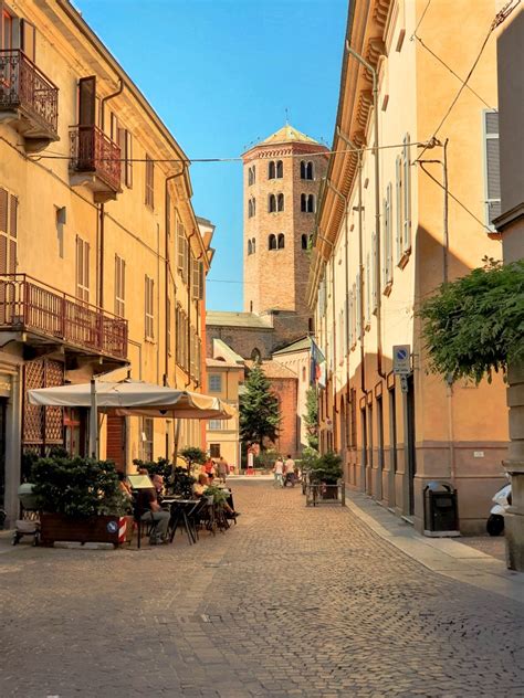 Things to see in Piacenza - Travel Guide Piacenza, Italy - ShegoWandering